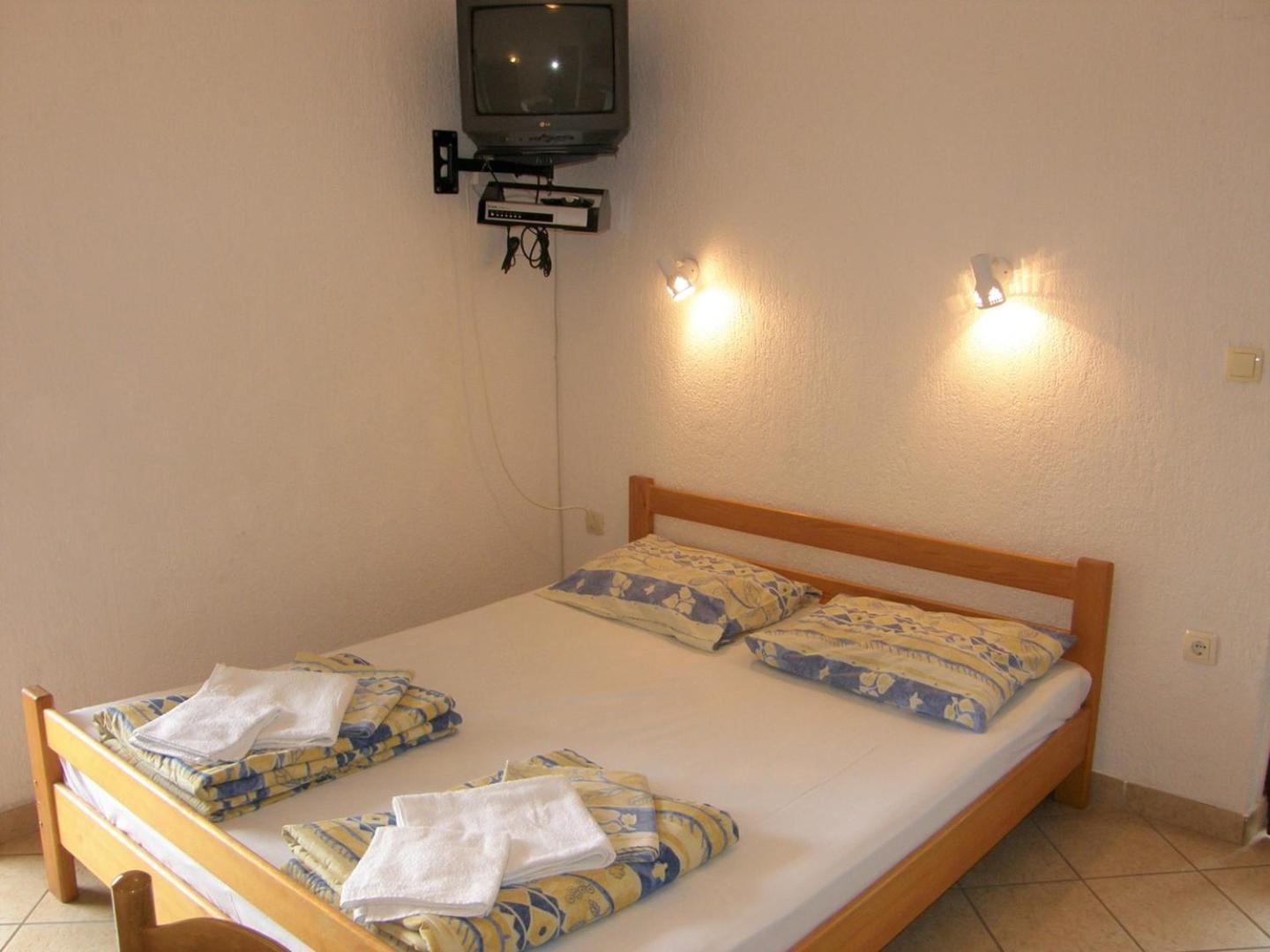 Apartments Miljenka Baška Eksteriør billede