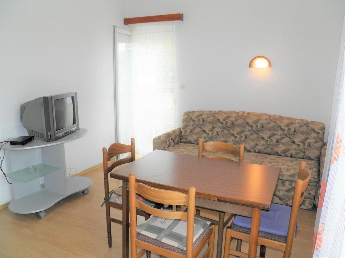 Apartments Miljenka Baška Eksteriør billede